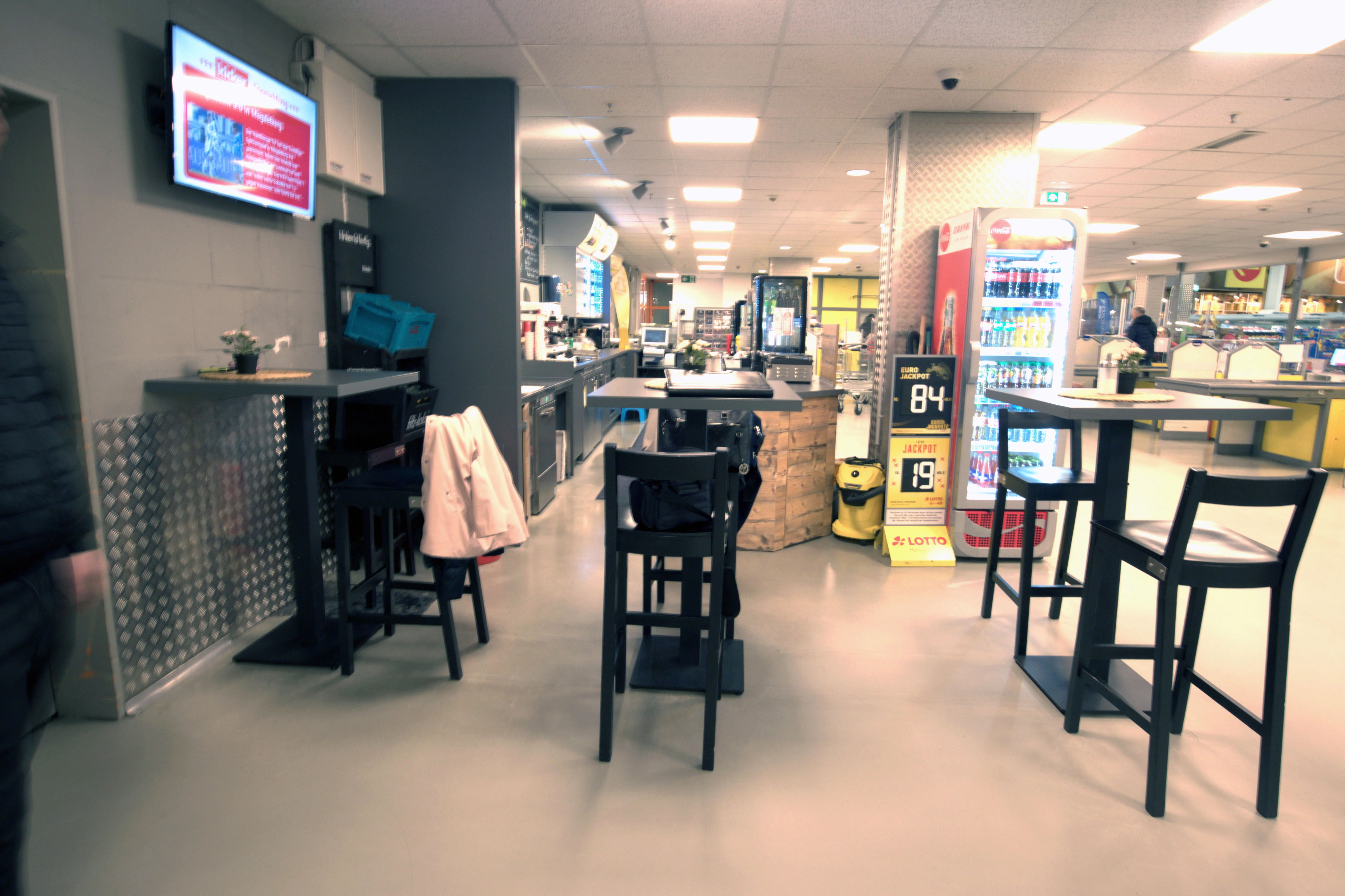 Bistro & Kiosk