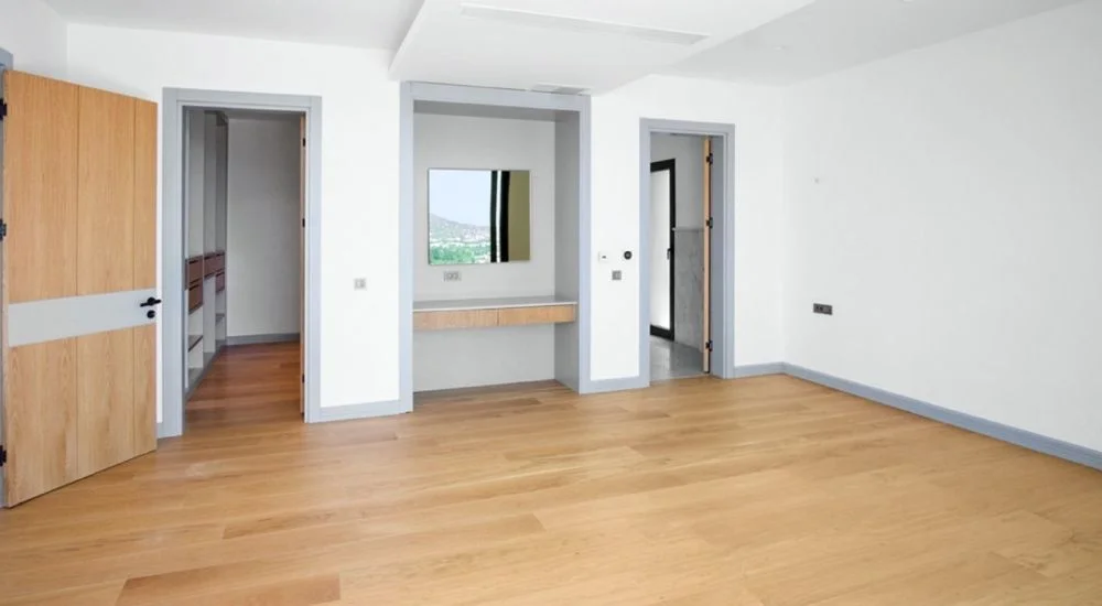 Schlafzimmer mit Bad en Suite im OG