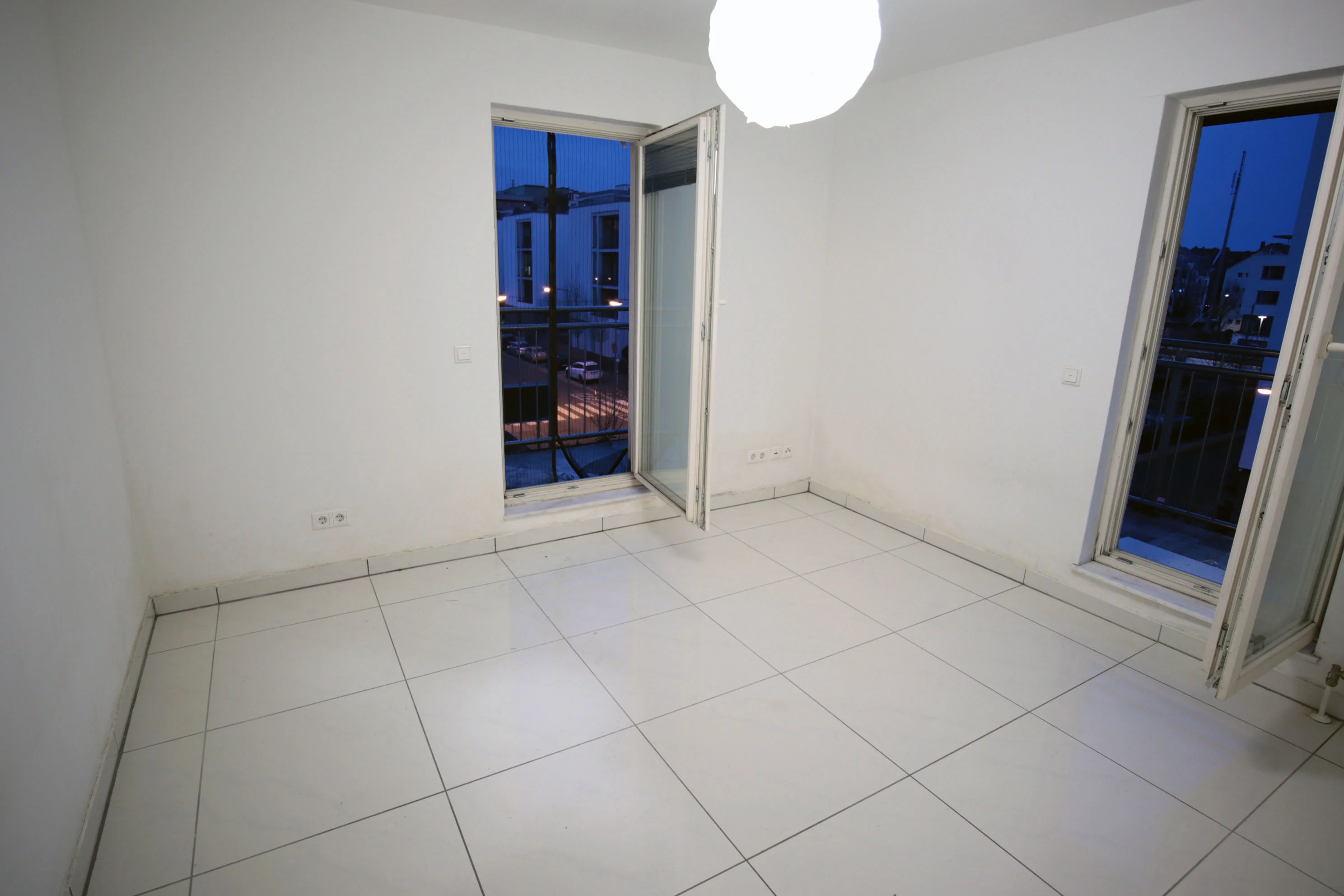 Zimmer 2 mit Balkon